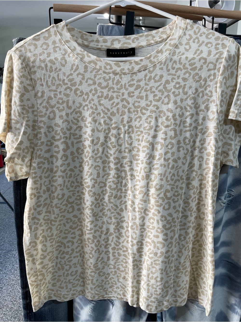 Sanctuary Cream Leopard Print Short Sleeve Tee